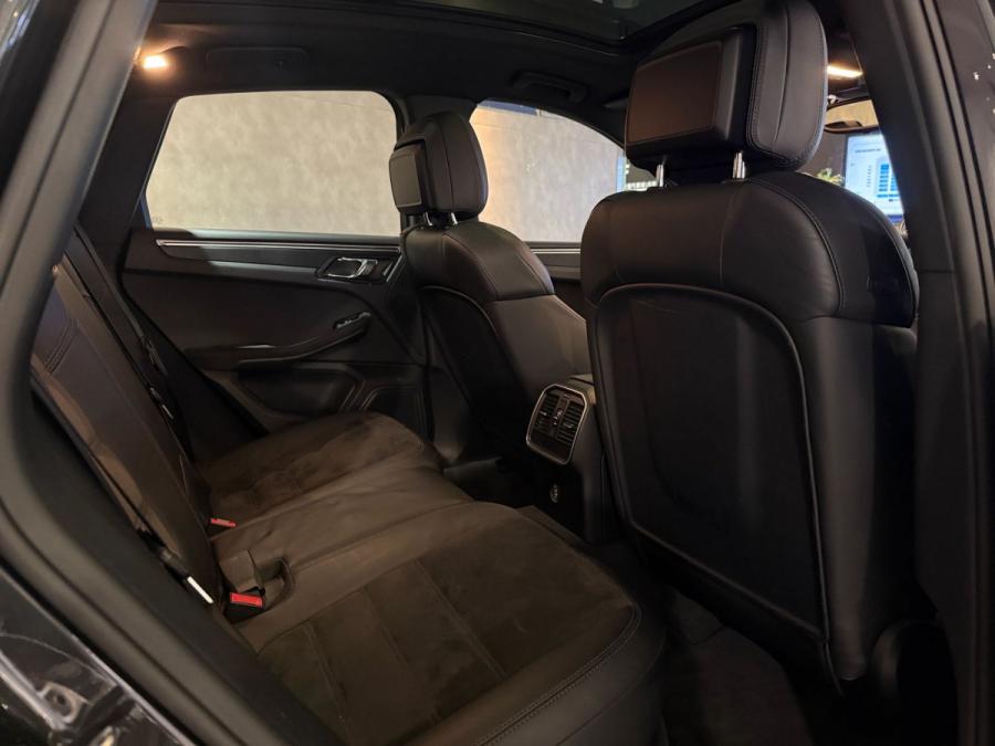 MACAN GTS - Image 5