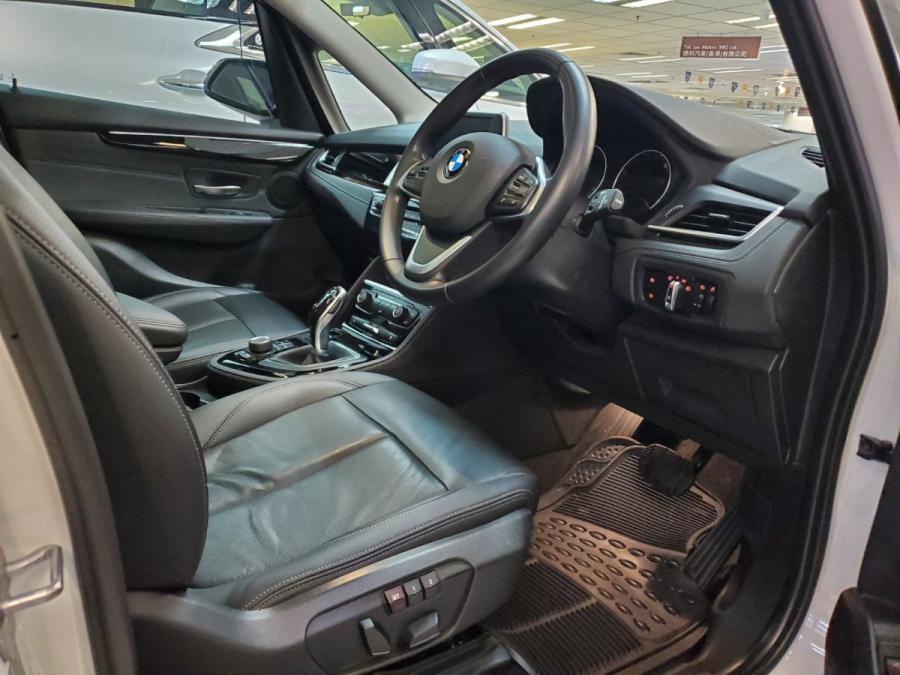 220i Gran Tourer Facelift - Image 6