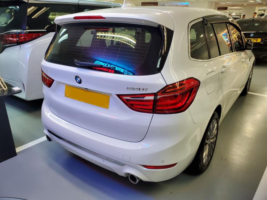 220i Gran Tourer Facelift - Image 14