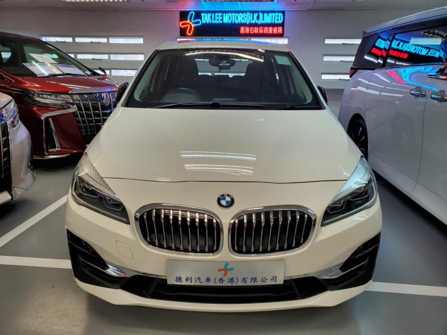 220i Gran Tourer Facelift - Image 3