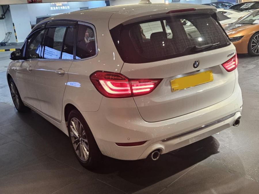 220i Gran Tourer Facelift - Image 2