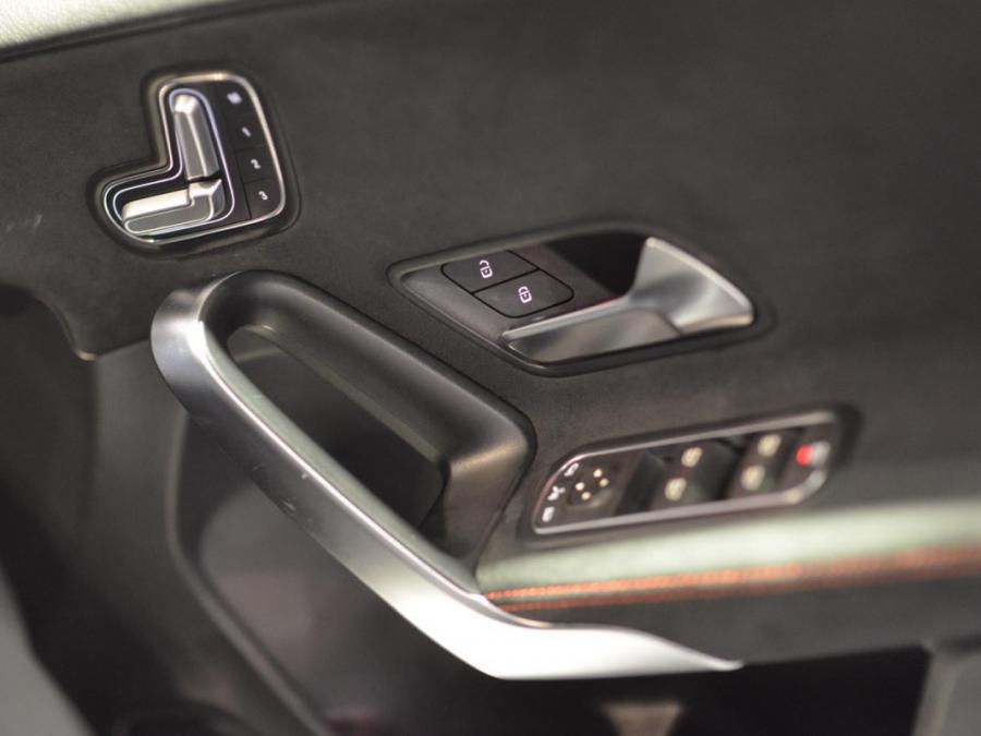 A250 SPORT  AMG - Image 12