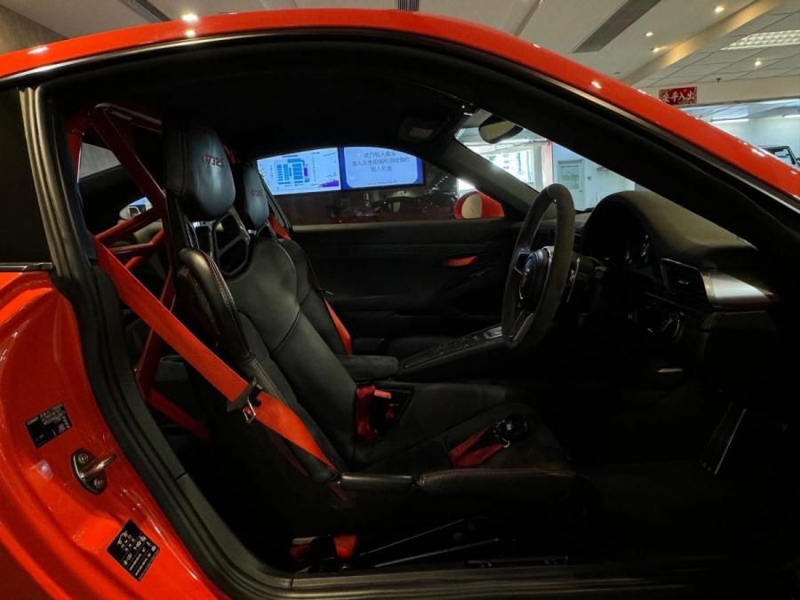 911 GT3 RS - Image 4