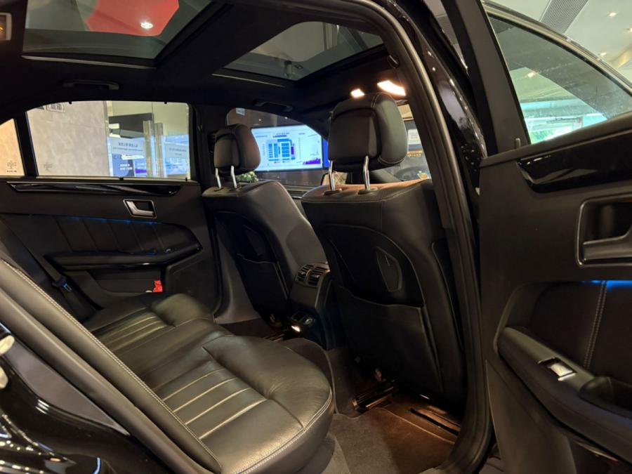 E200 Facelift Premium Edition - Image 5