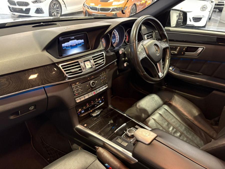 E200 Facelift Premium Edition - Image 4