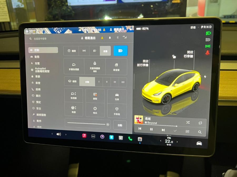 Model Y Performance - Image 6