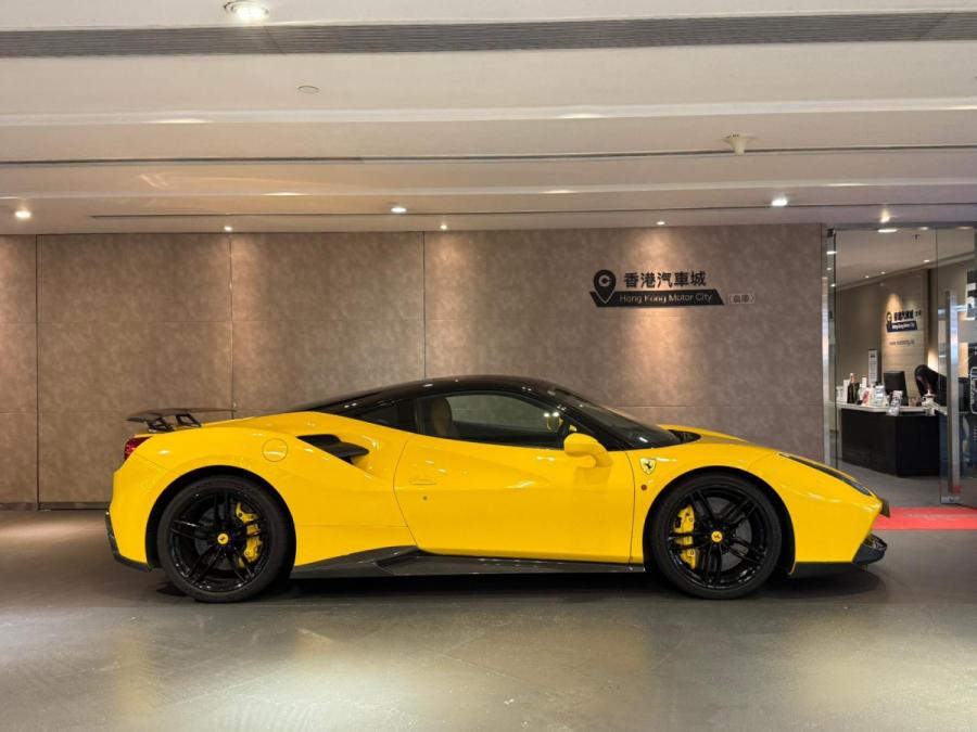 488 GTB - Image 3