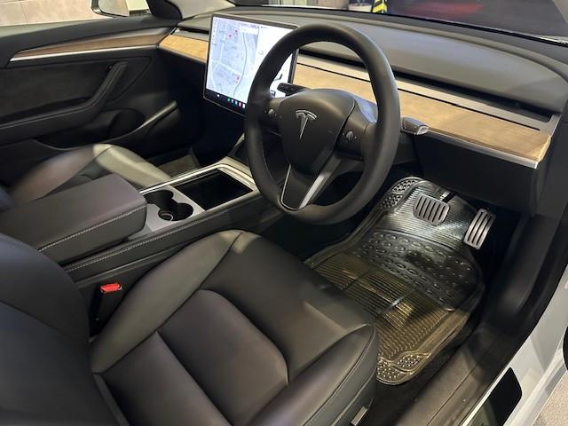MODEL 3 PERFORMANCE 雙摩打 四輪驅動 - Image 3