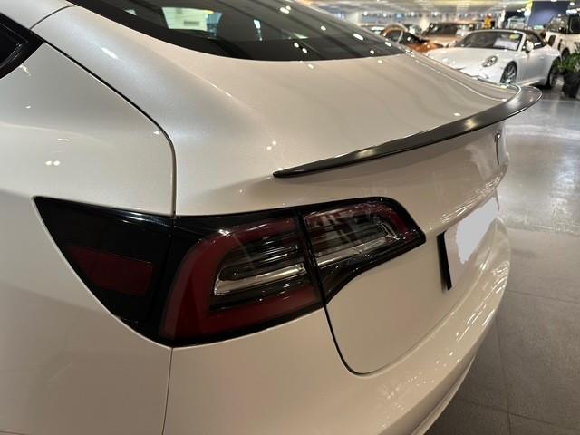MODEL 3 PERFORMANCE 雙摩打 四輪驅動 - Image 13