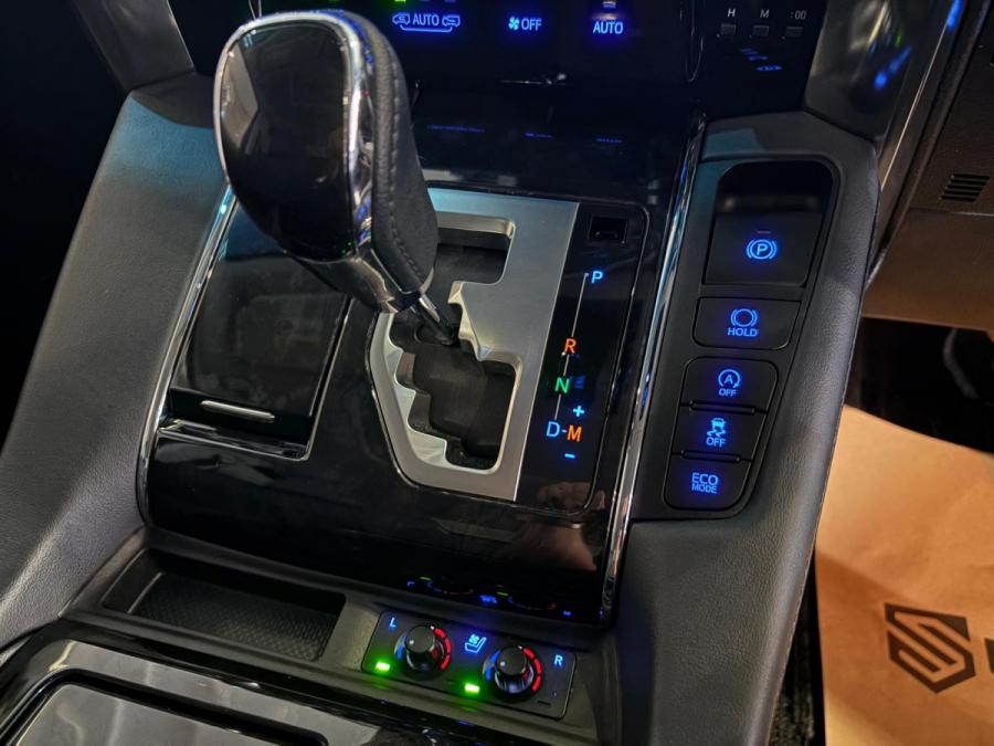 2018 Vellfire 3.5 TRD Edition - Image 11