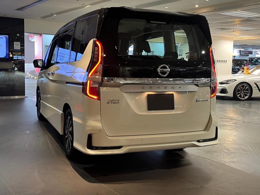 Serena E-Power Highway Star VIP - Image 3