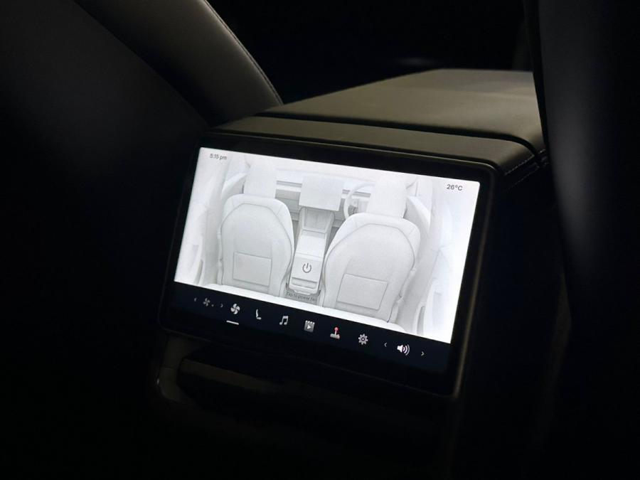 MODEL 3 LONG RANGE DUAL MOTOR - Image 6
