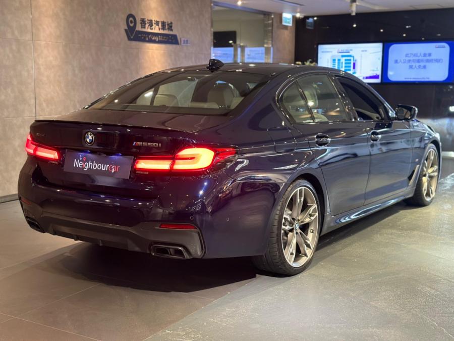 M550IA XDRIVE SALOON - Image 4