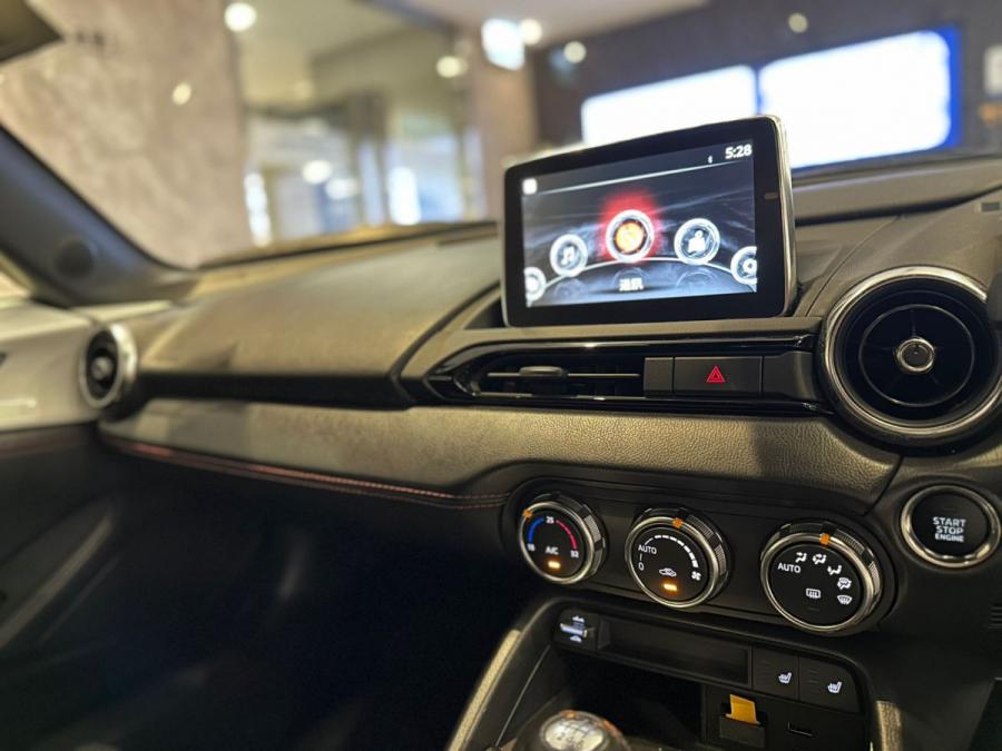 ROADSTER RF RS - Image 15