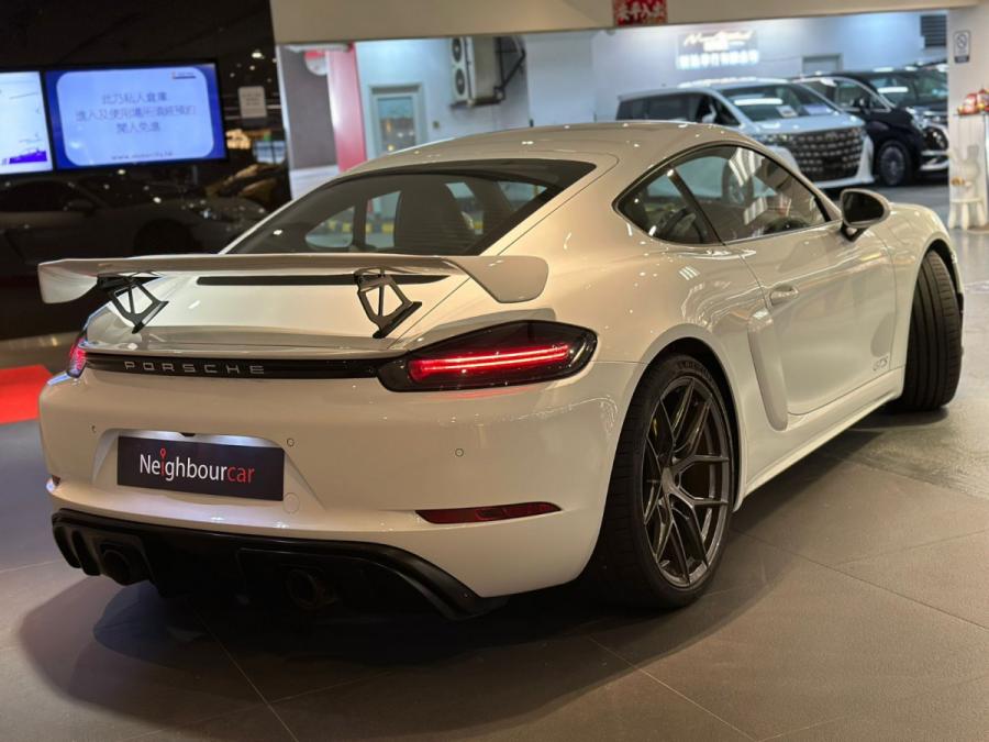 718 CAYMAN GTS - Image 15