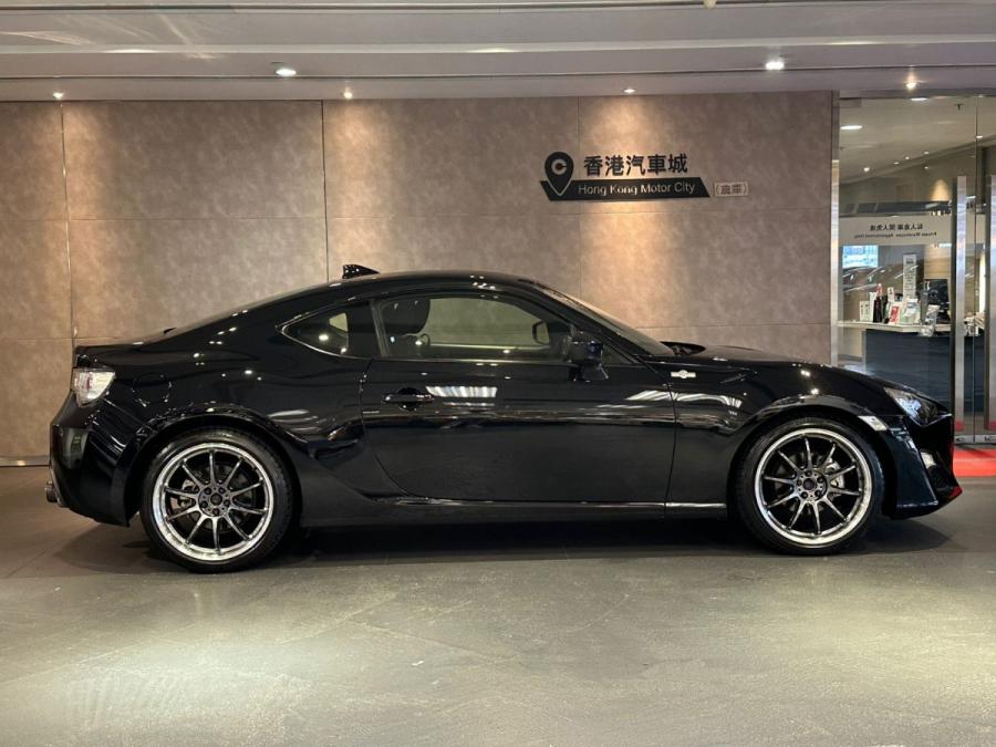 GT86 - Image 2
