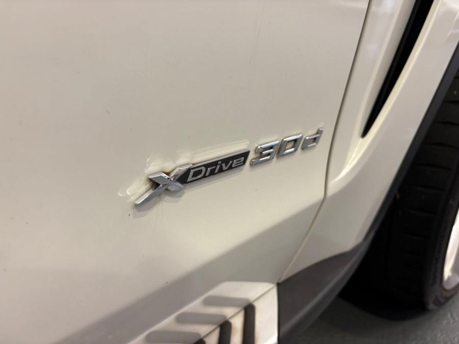 X5 xDrive30D - Image 3
