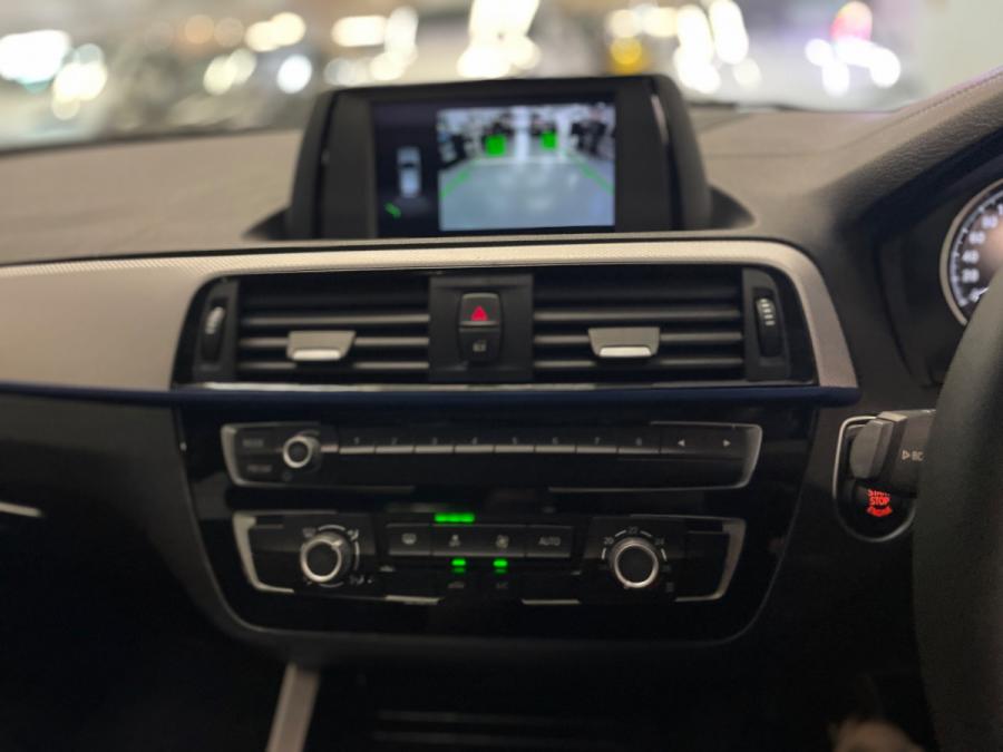 120 i (M-Sport) - Image 12