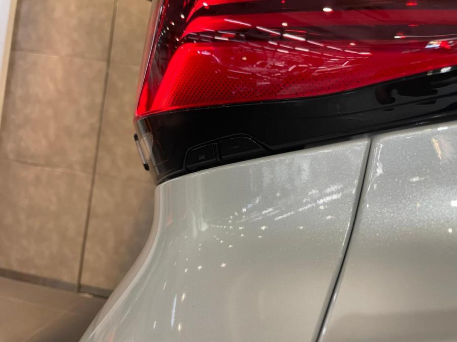 2025  Vellfire 2.4 Turbo Z premier - Image 12