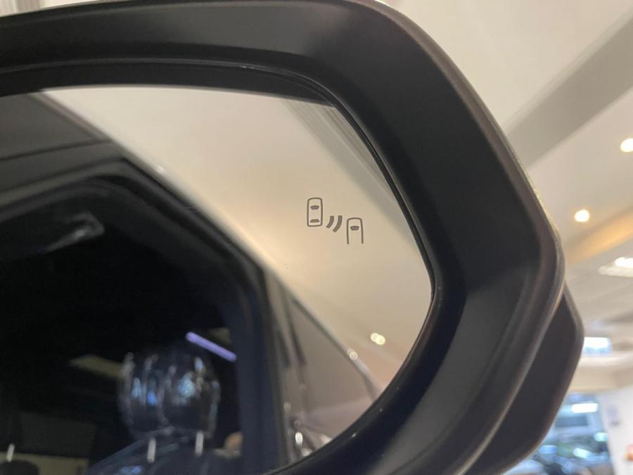 2025  Vellfire 2.4 Turbo Z premier - Image 14