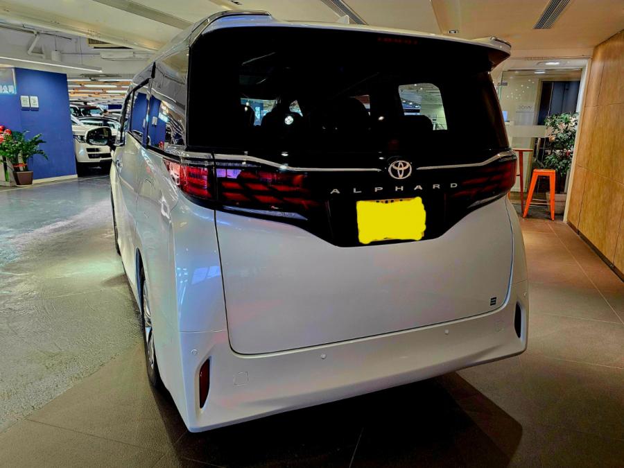 ALPHARD 2.5 Z - Image 3