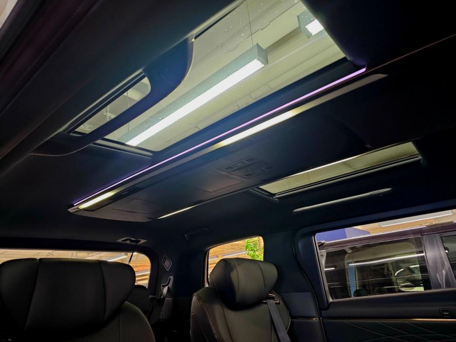 ALPHARD 2.5 Z - Image 13
