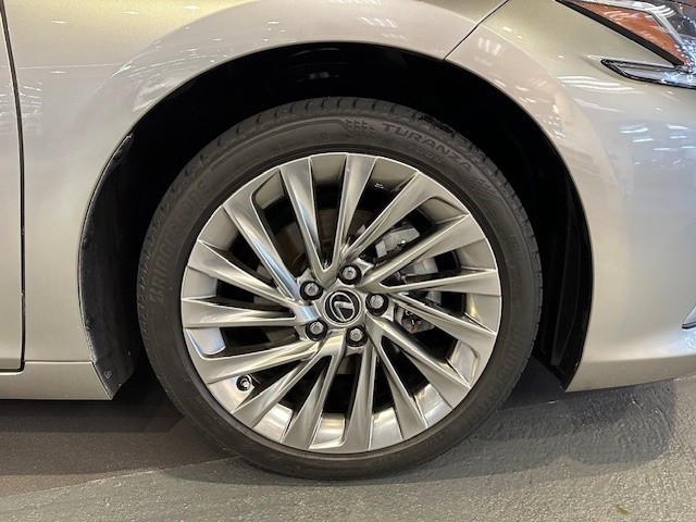ES250 PREMIUM - Image 9