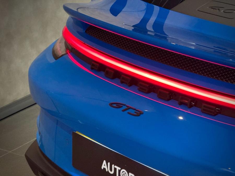 911 992 GT3 - Image 6