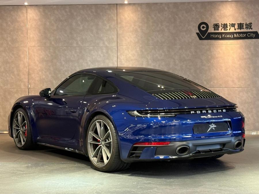 911 Carrera 4S 992 - Image 2