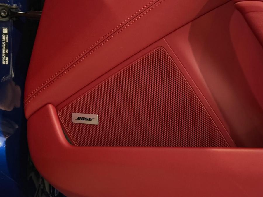 911 Carrera 4S 992 - Image 6