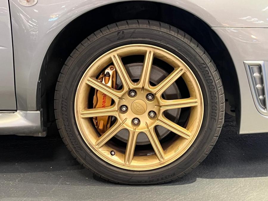 Impreza STI 2.5 6MT - Image 9
