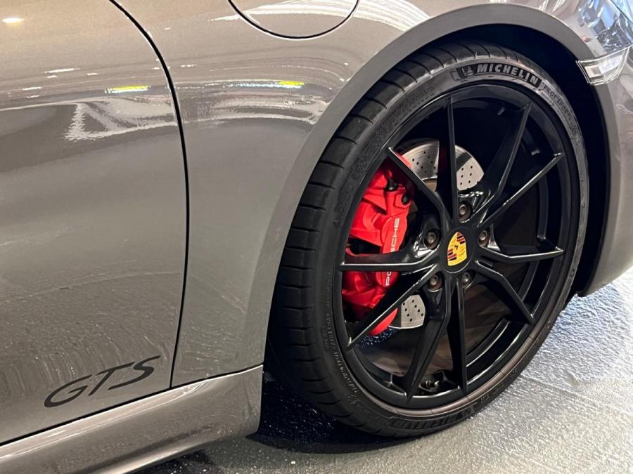 718 Cayman GTS - Image 10
