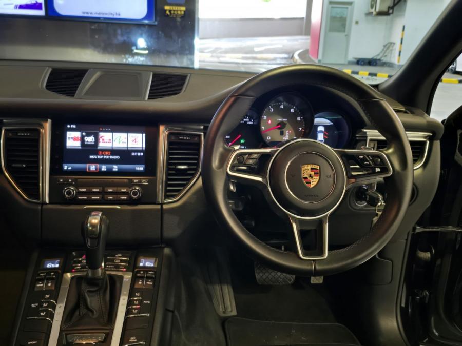 MACAN S - Image 5