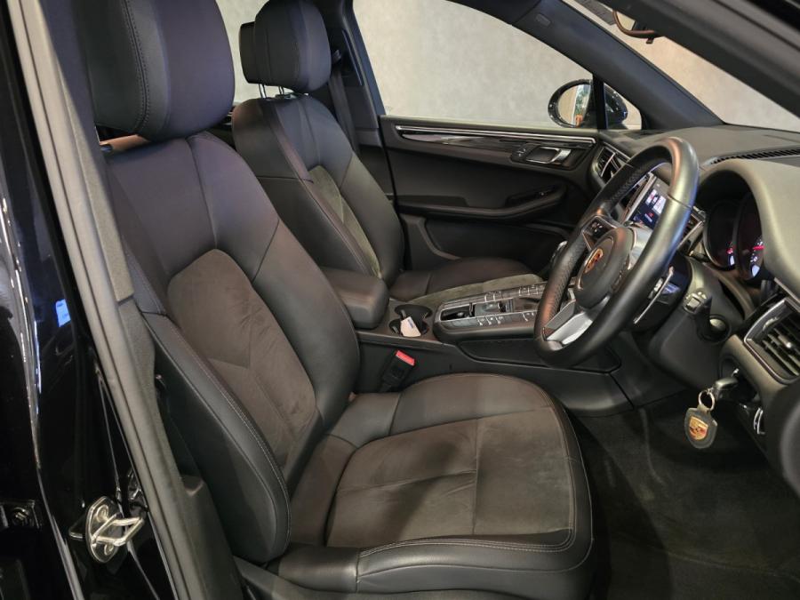 MACAN S - Image 6