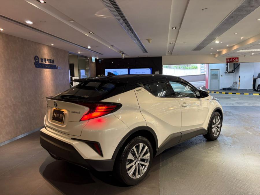 C-HR Hybrid - Image 2