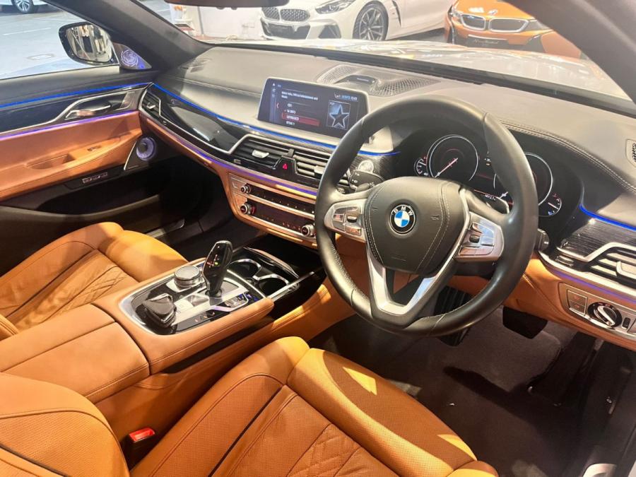 750LIA SALOON M SPORT EDITION - Image 3