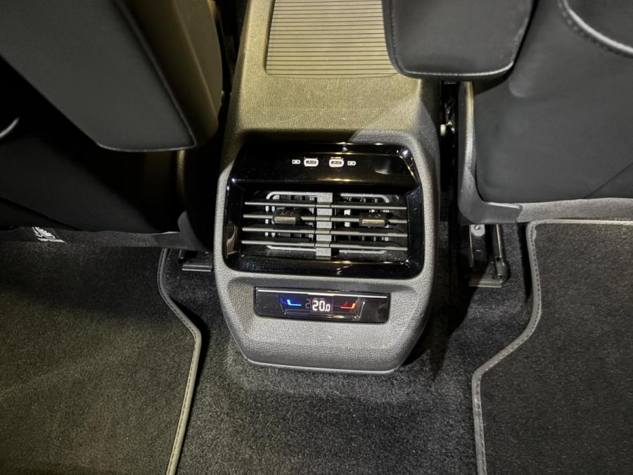 ID.4 PRO ELEGANCE - Image 10
