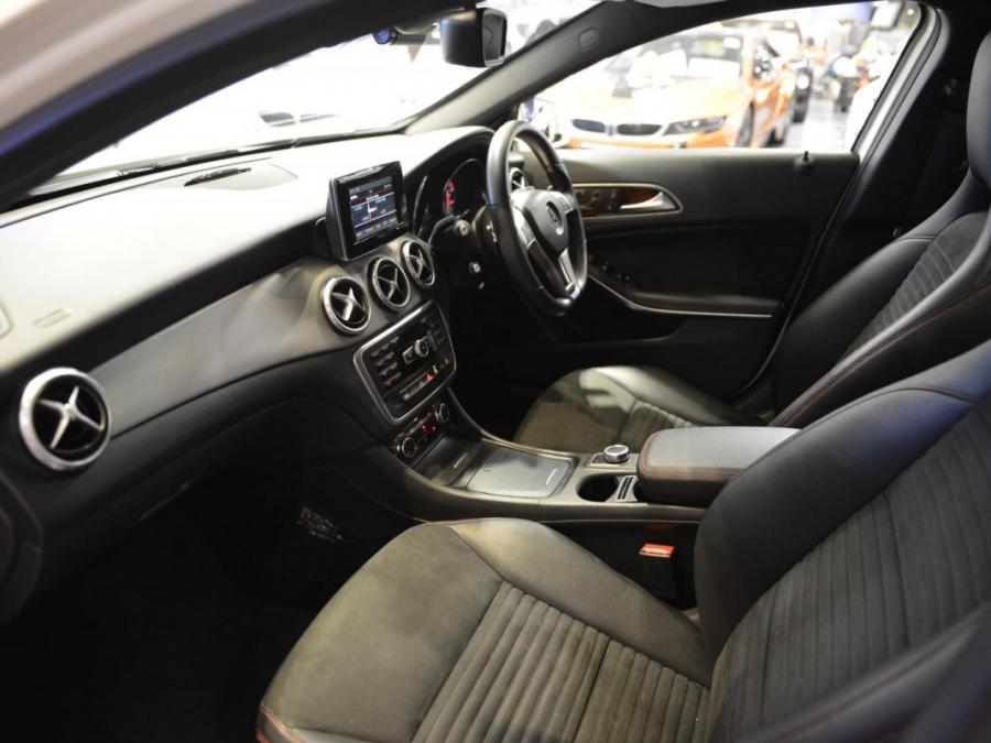 GLA250 4MATIC AMG - Image 5