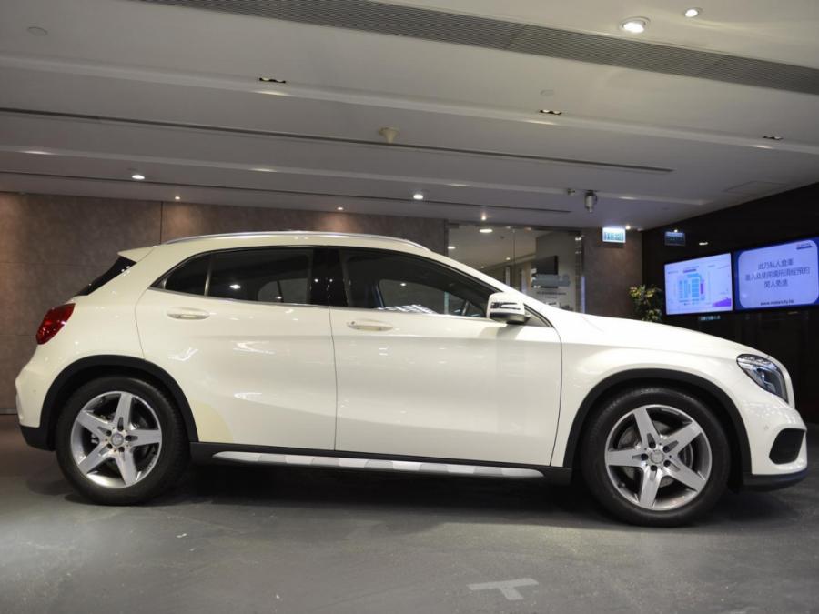 GLA250 4MATIC AMG - Image 23