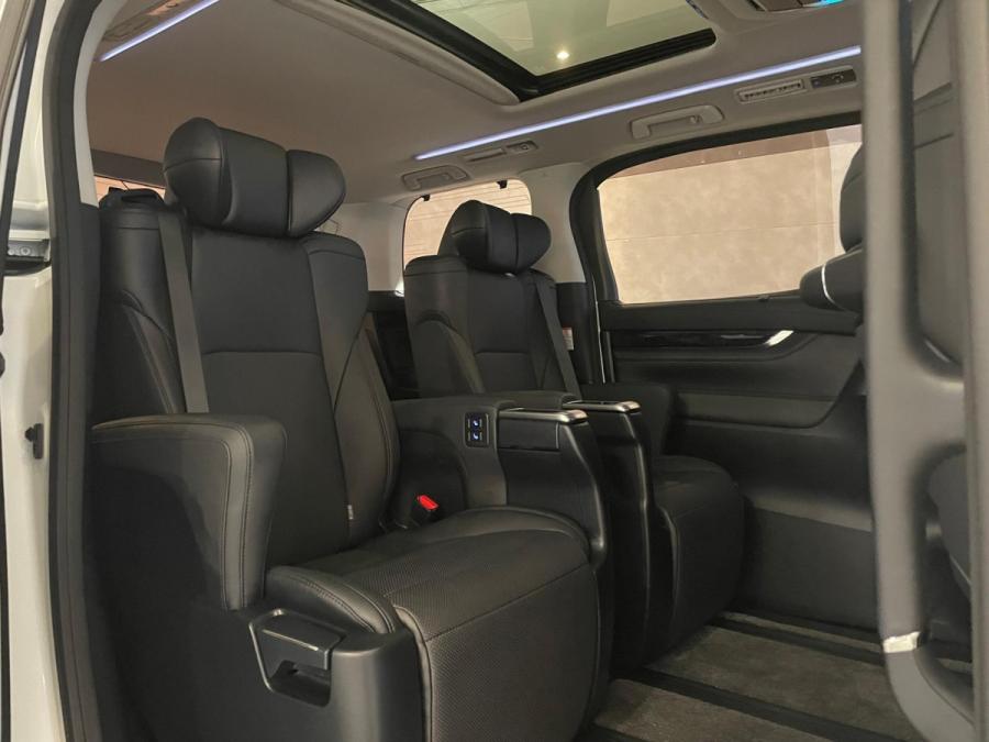 Alphard 2.5 SC - Image 6