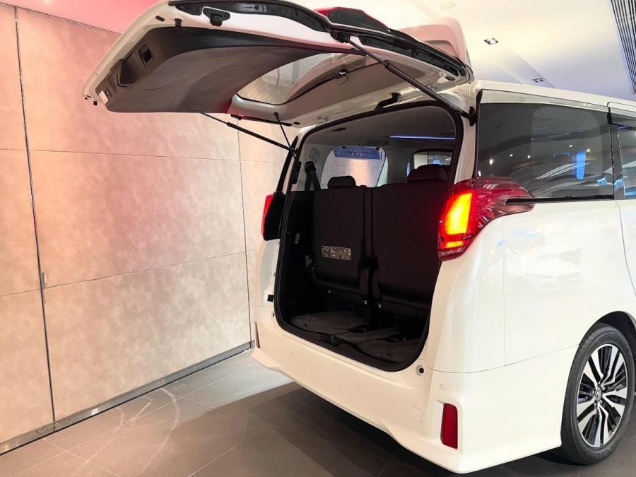 Alphard 2.5 SC - Image 4