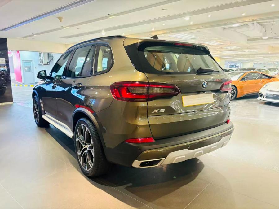 X5 XDRIVE40IA 7-SEATER XLINE - Image 2