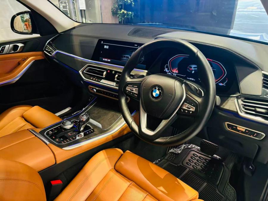 X5 XDRIVE40IA 7-SEATER XLINE - Image 3