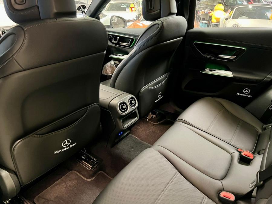 GLC300 4MATIC - Image 7