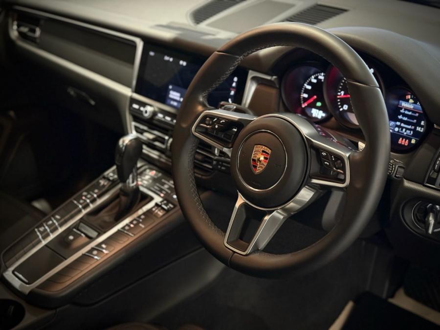 MACAN - Image 5