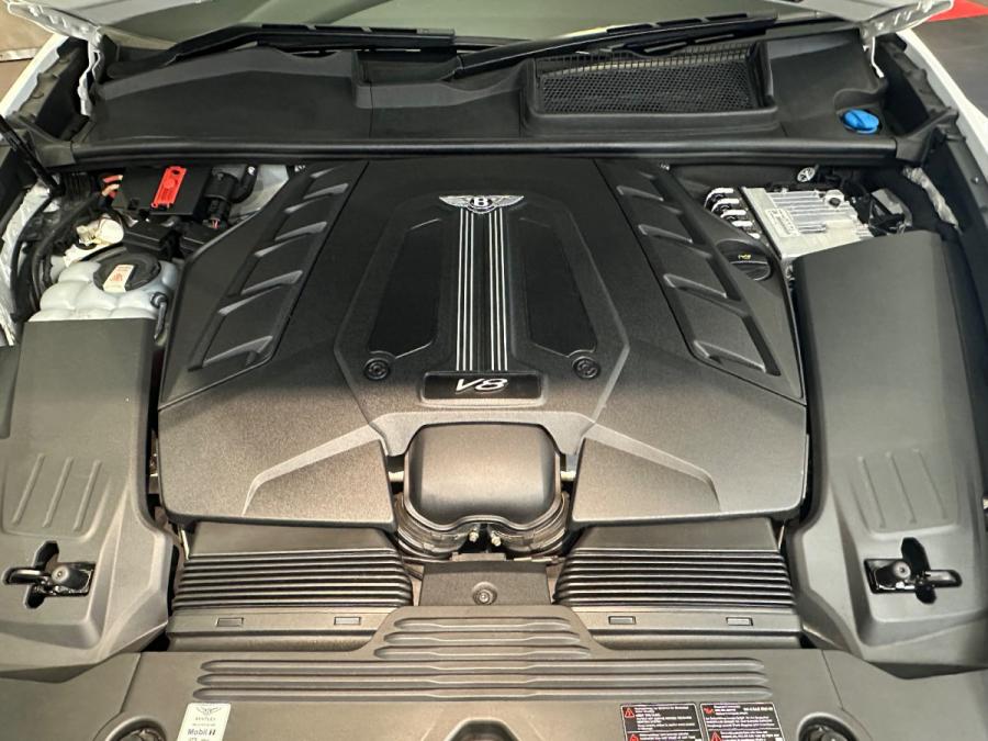 Bentayga EWB V8 - Image 6