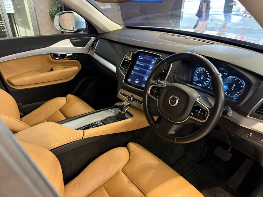 XC90 T6 Momentum - Image 4