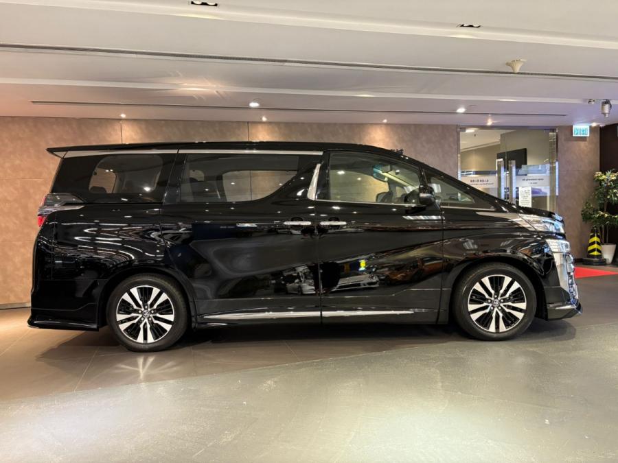 Vellfire 2.5 ZG Modellista - Image 4