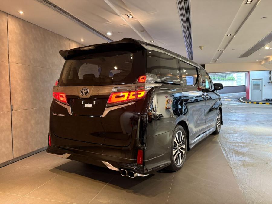Vellfire 2.5 ZG Modellista - Image 5