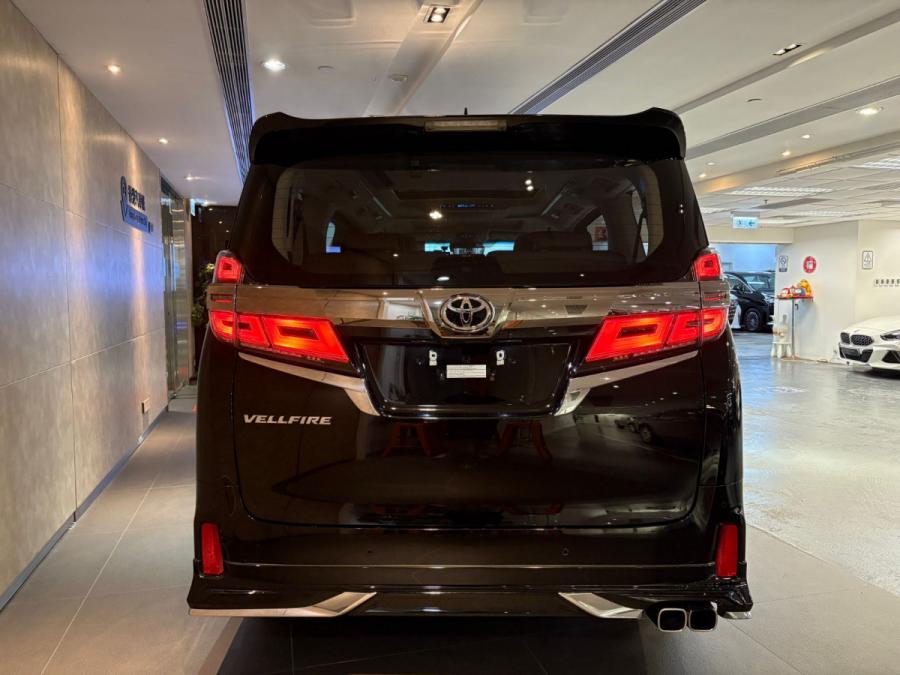 Vellfire 2.5 ZG Modellista - Image 6